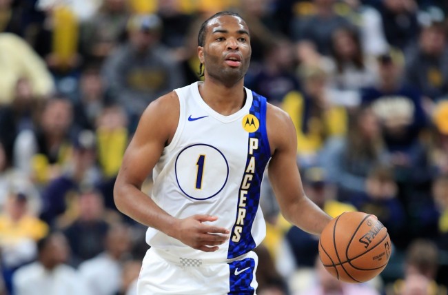 主队迅速取 主队迅速取