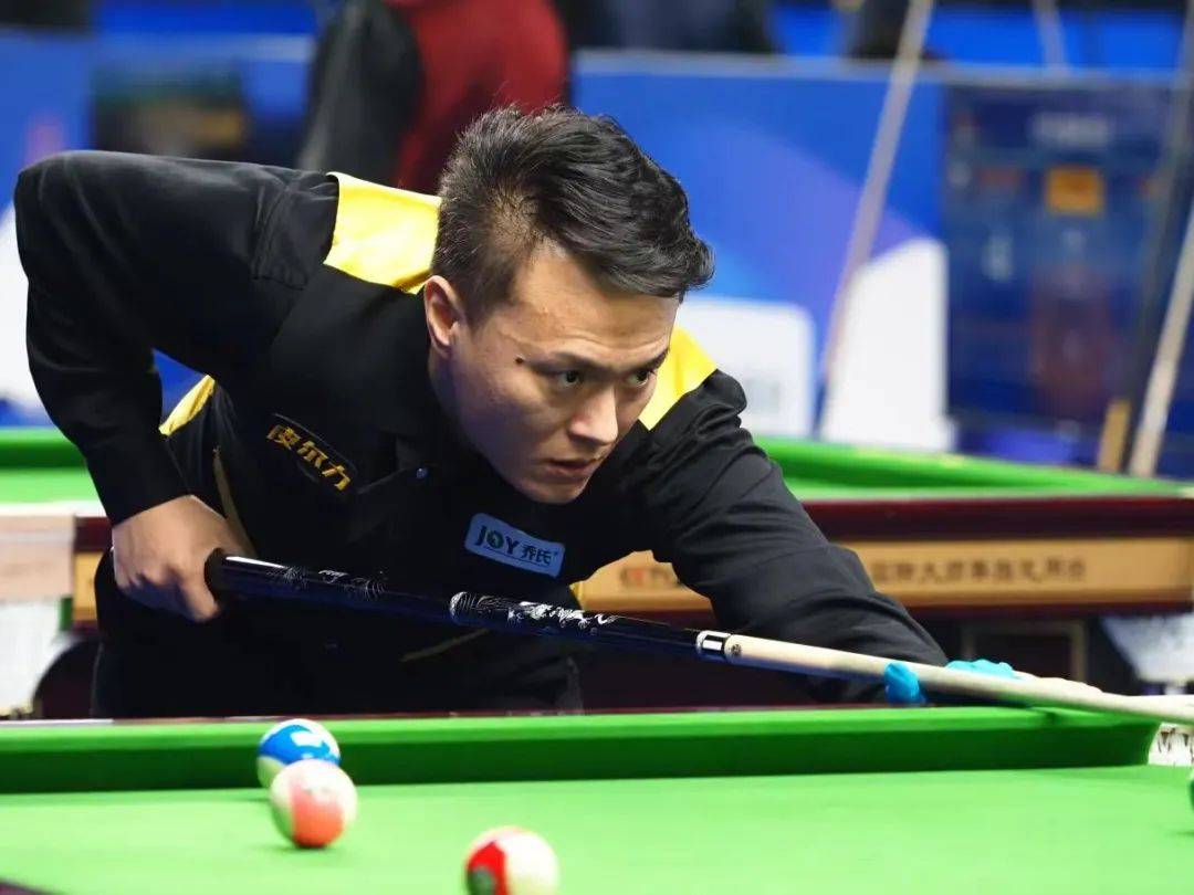 季虽然闯入 季虽然闯入