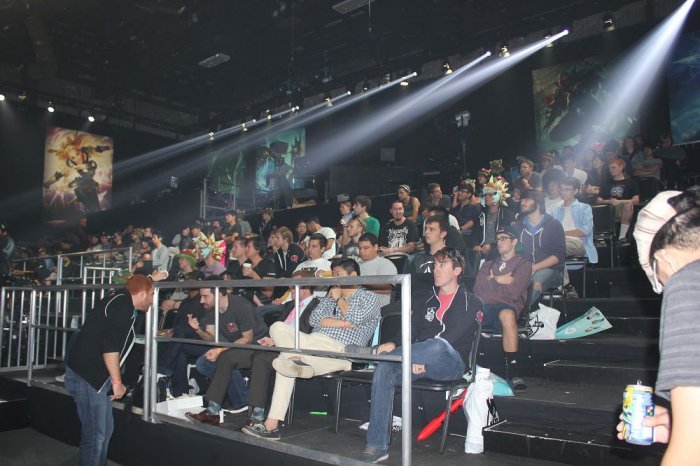 值博眼球 值博眼球